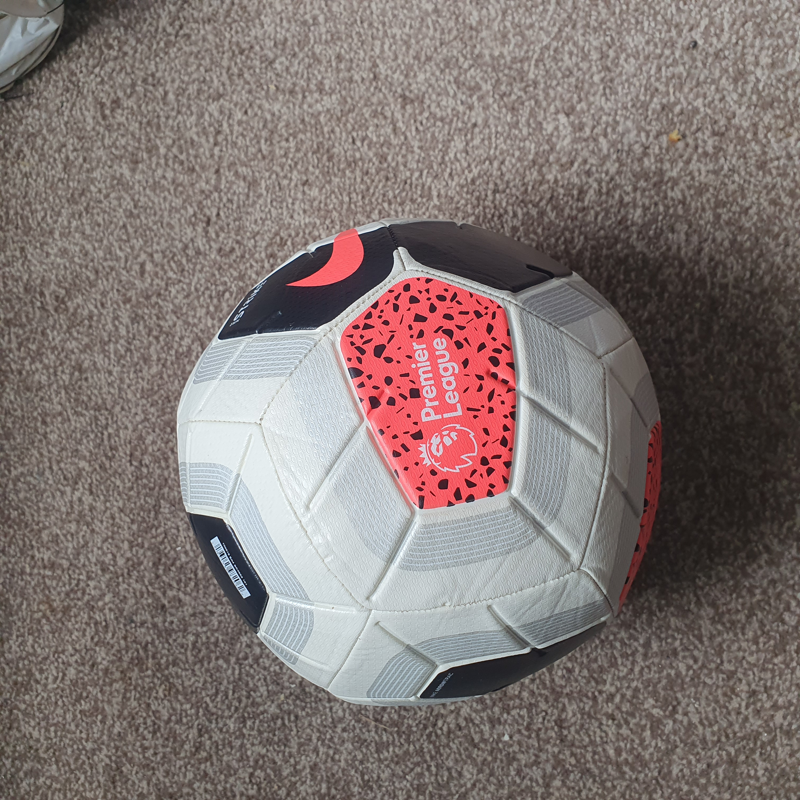 Nike premier league football size 5